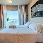 Hybrid Icon Gallery Гостевой дом Палермо