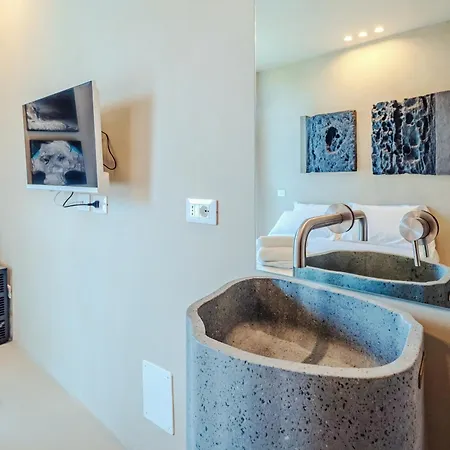 Hybrid Icon Gallery